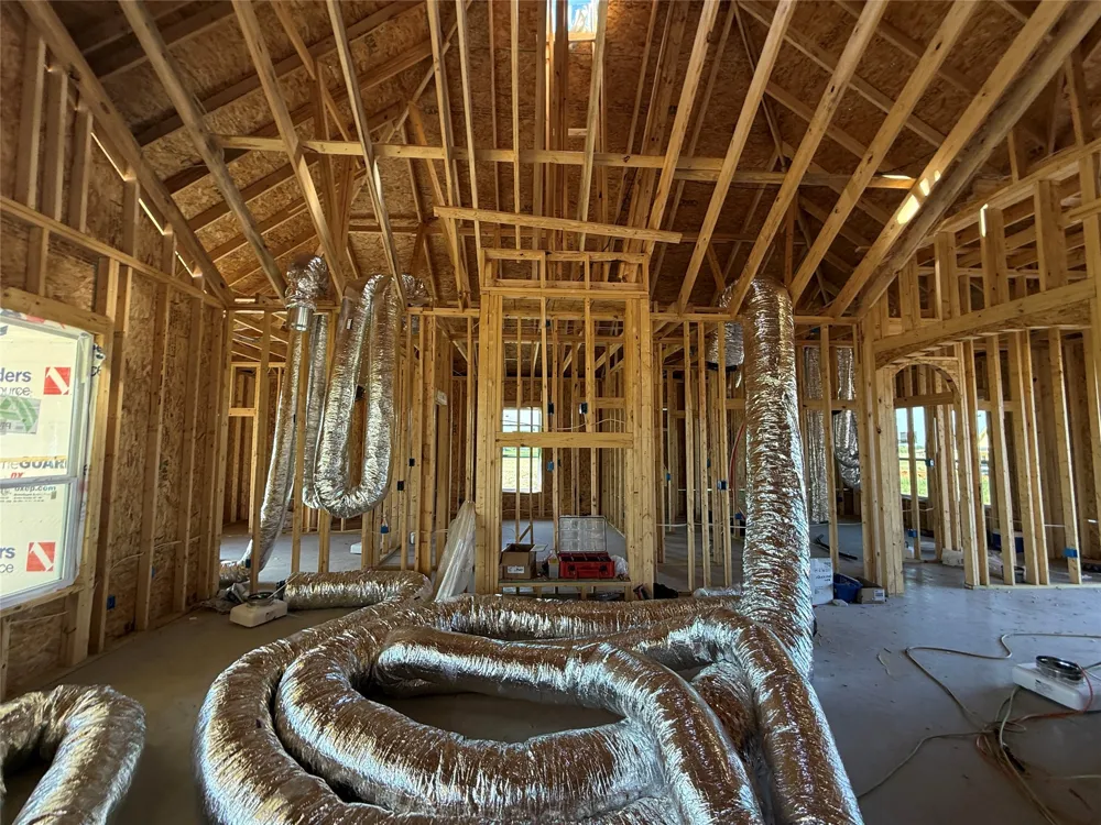 Three Quarter Loop Poolville, TX 76487