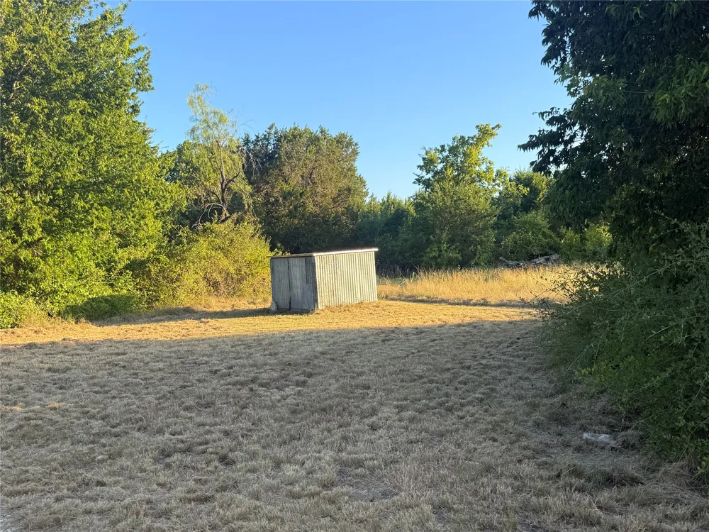 1456 W. HWY 36 Hamilton, TX 76531