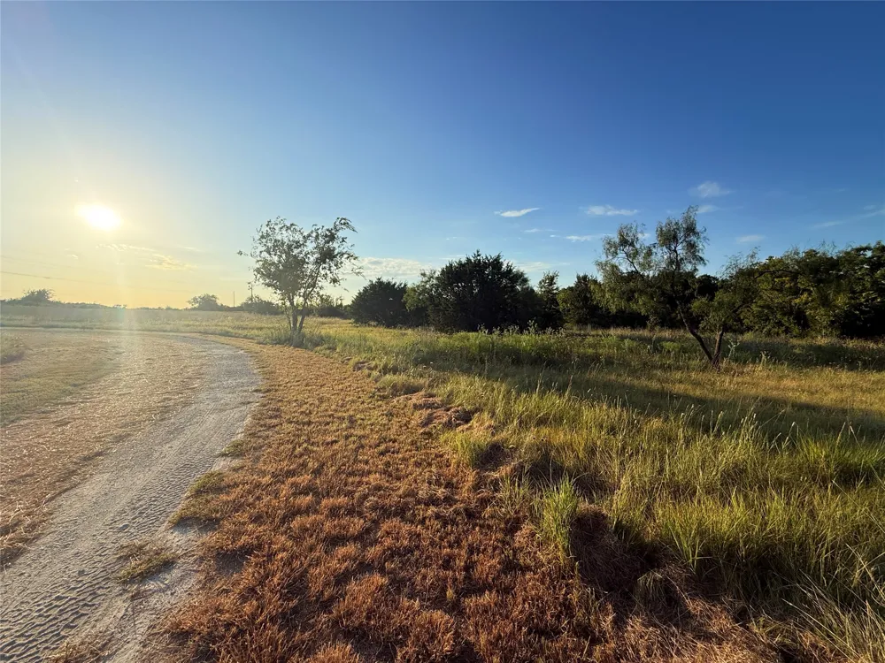 1456 W. HWY 36 Hamilton, TX 76531