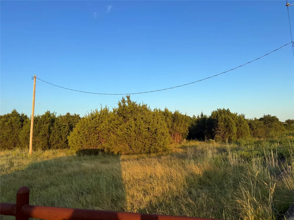 1456 W. HWY 36 Hamilton, TX 76531