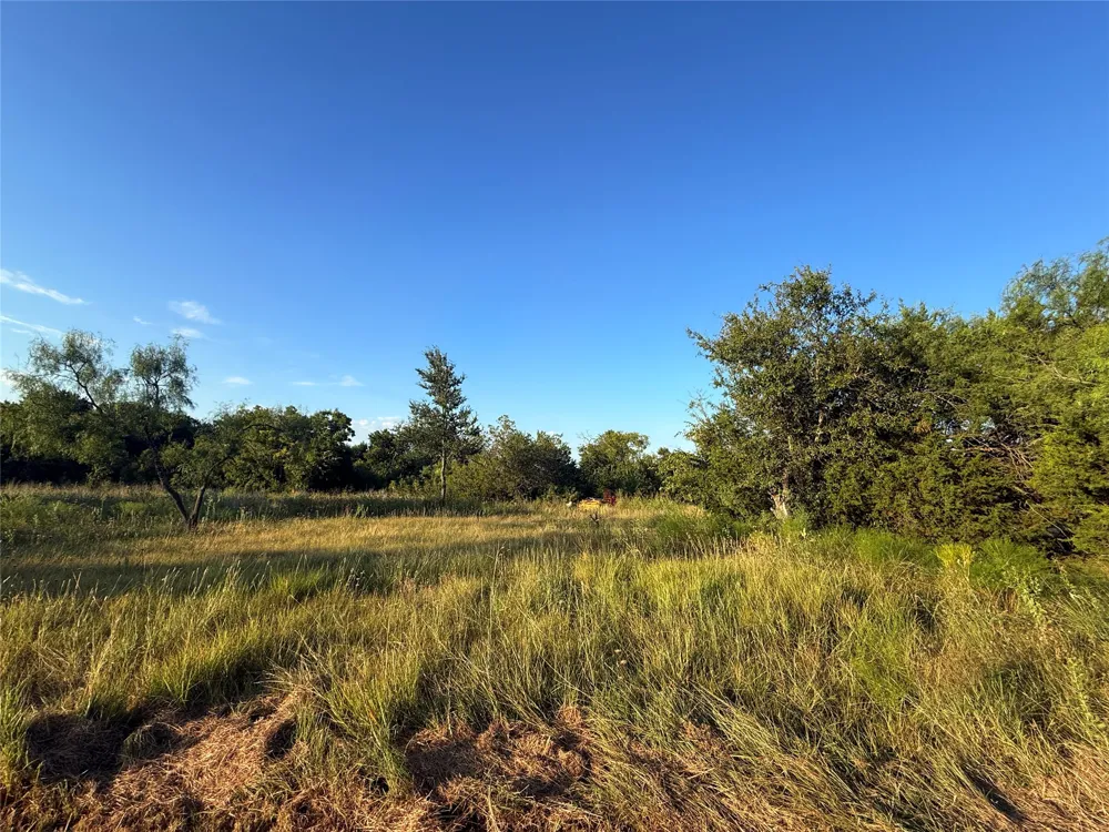 1456 W. HWY 36 Hamilton, TX 76531