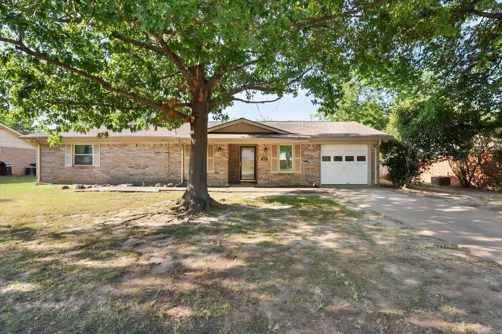 419 Carol Avenue Corsicana, TX 75110