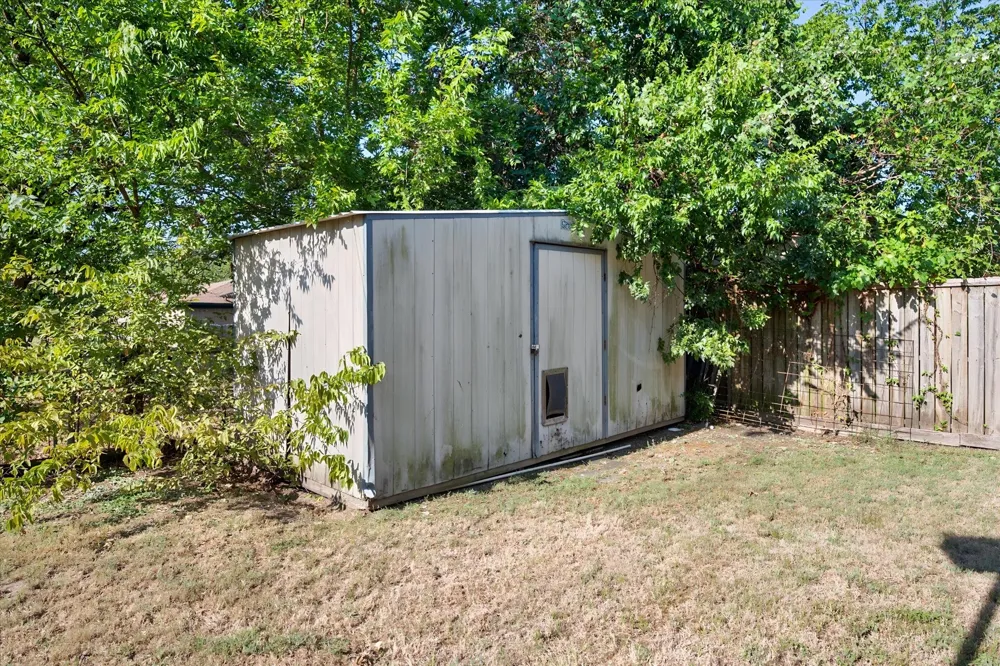 419 Carol Avenue Corsicana, TX 75110