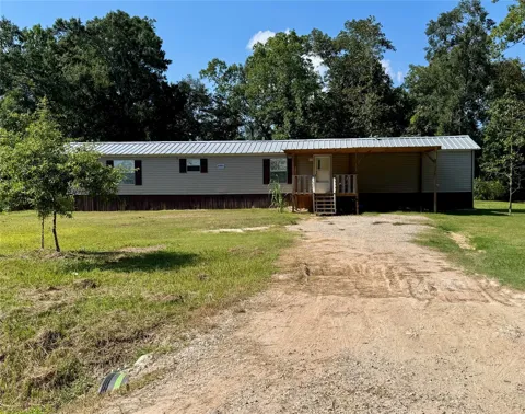 511 County Road 2218