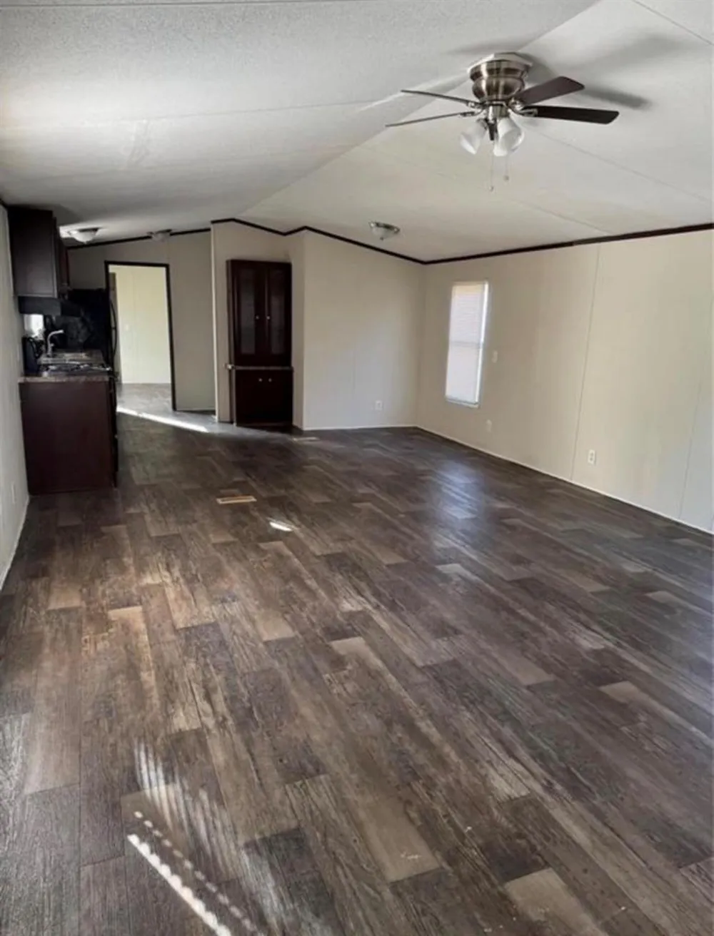 511 County Road 2218 Cleveland, TX 77327