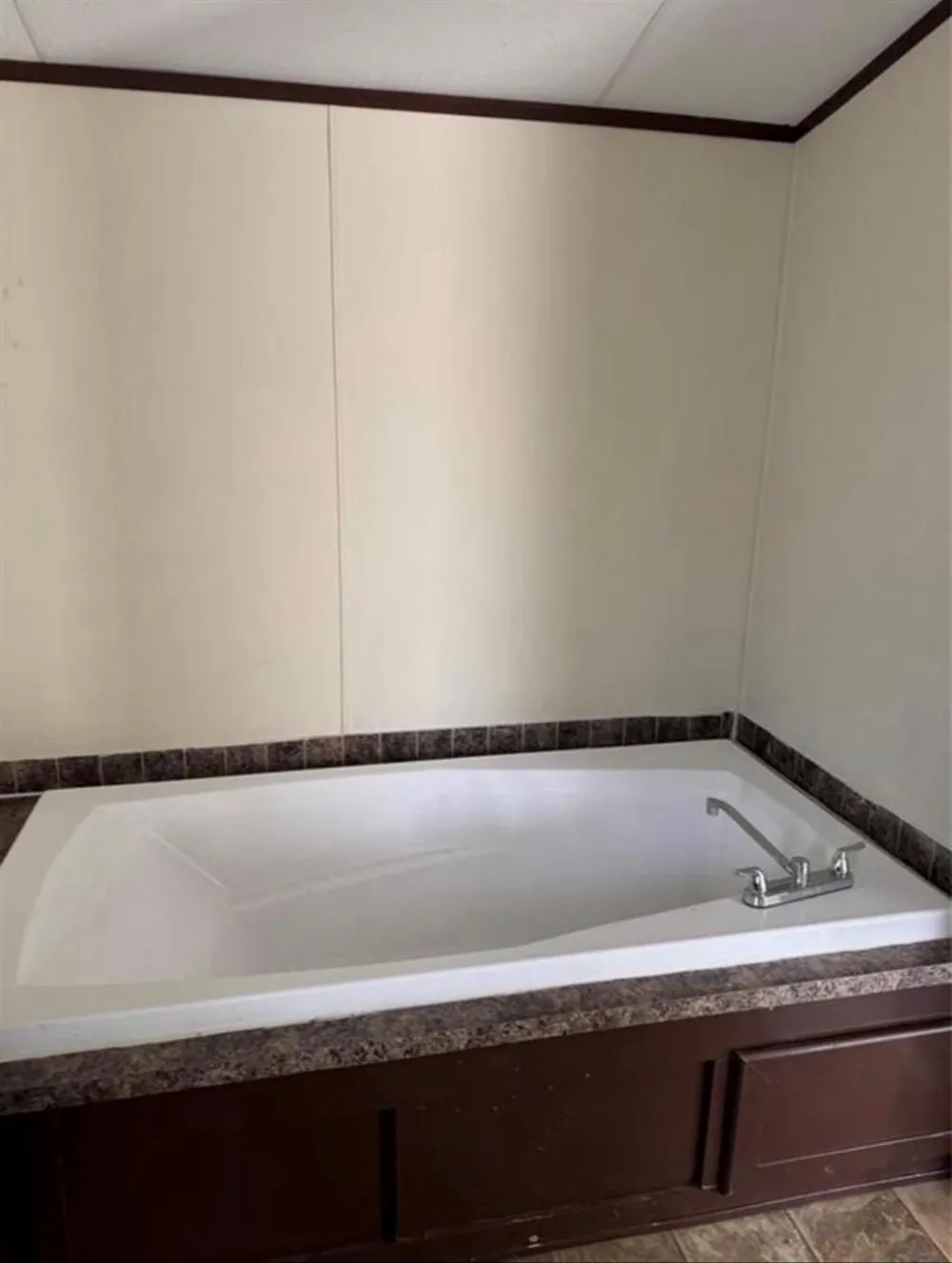 511 County Road 2218 Cleveland, TX 77327