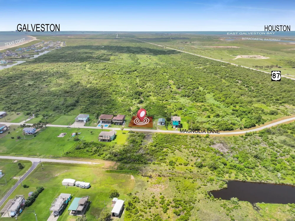 937 Magnolia Crystal Beach, TX 77650