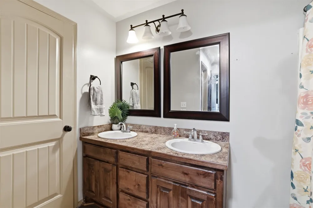 14160 County Road 3613 Ada, OK 74820