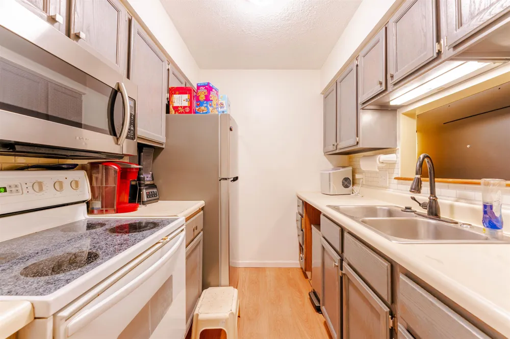 3845 Sherwood Forest Drive East Bay Township, MI 49686