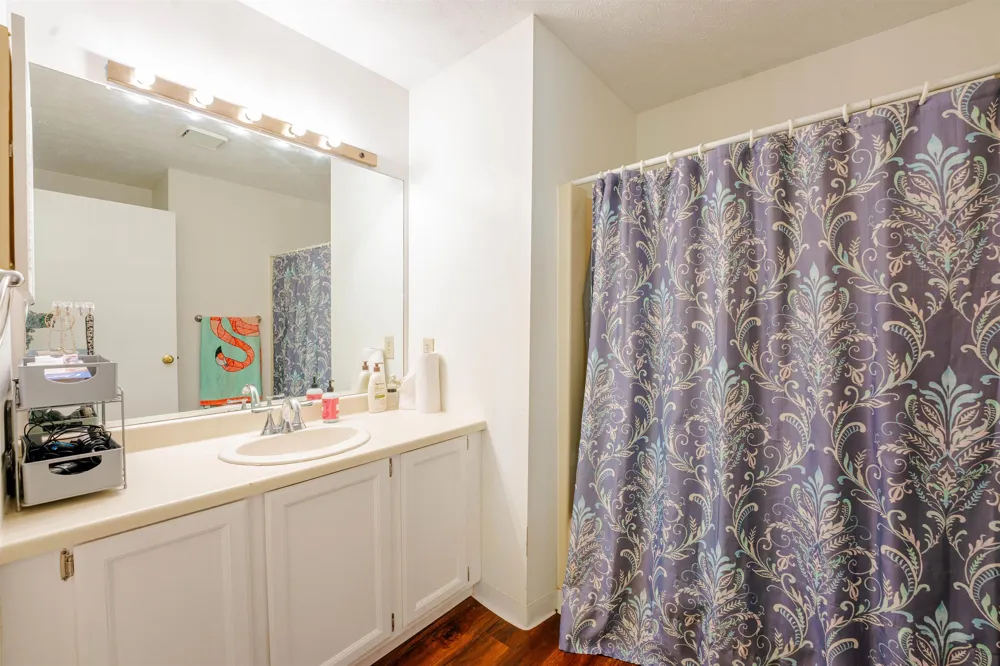 3845 Sherwood Forest Drive East Bay Township, MI 49686