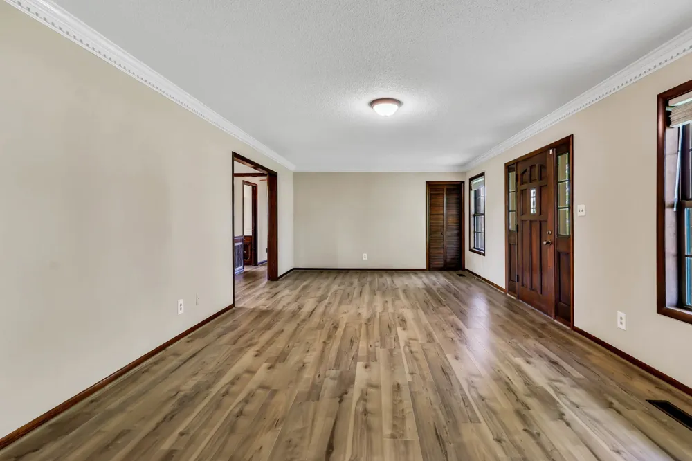 5245 Galen Rd Lafayette, TN 37083
