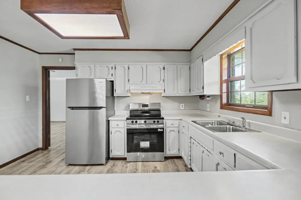 5245 Galen Rd Lafayette, TN 37083