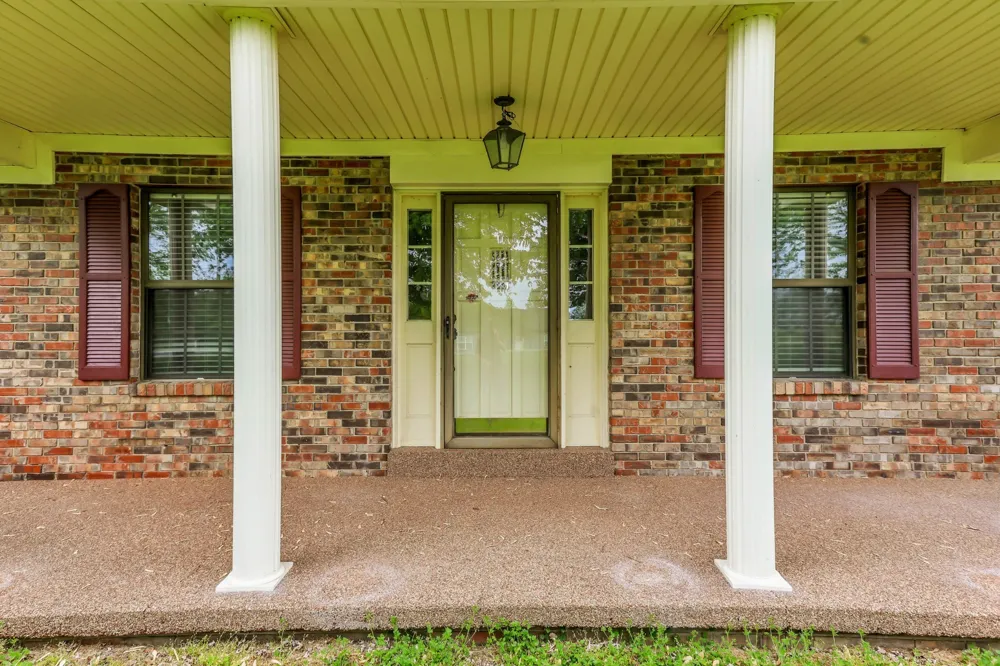 5245 Galen Rd Lafayette, TN 37083