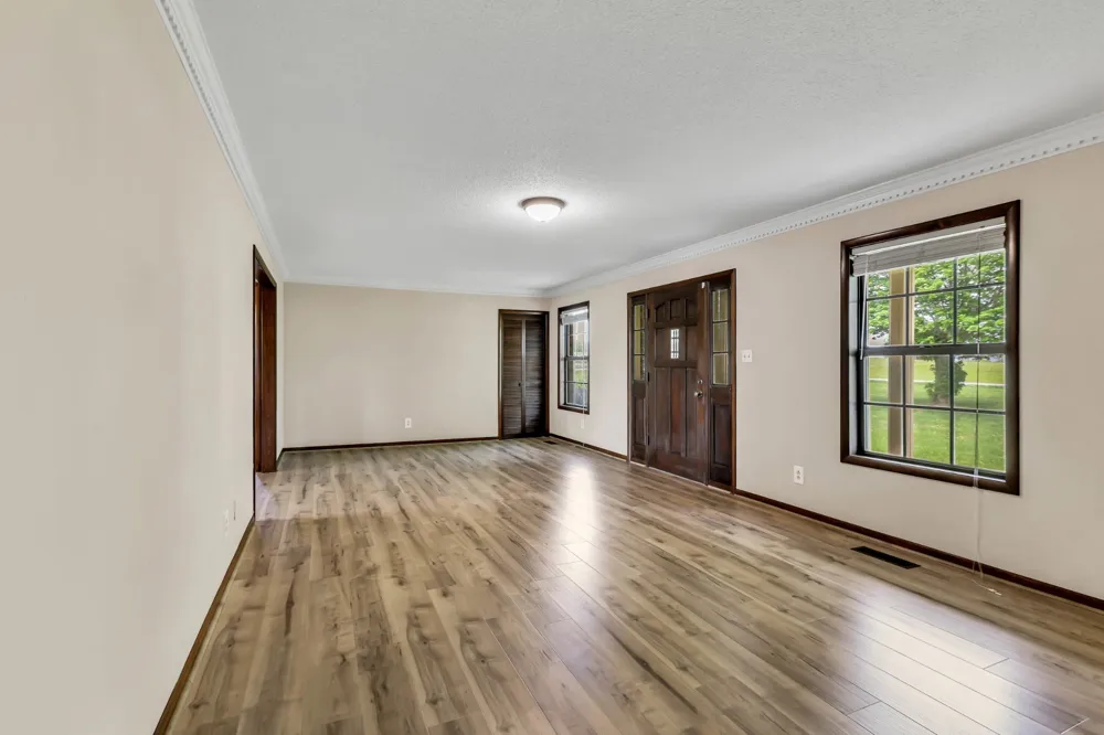 5245 Galen Rd Lafayette, TN 37083