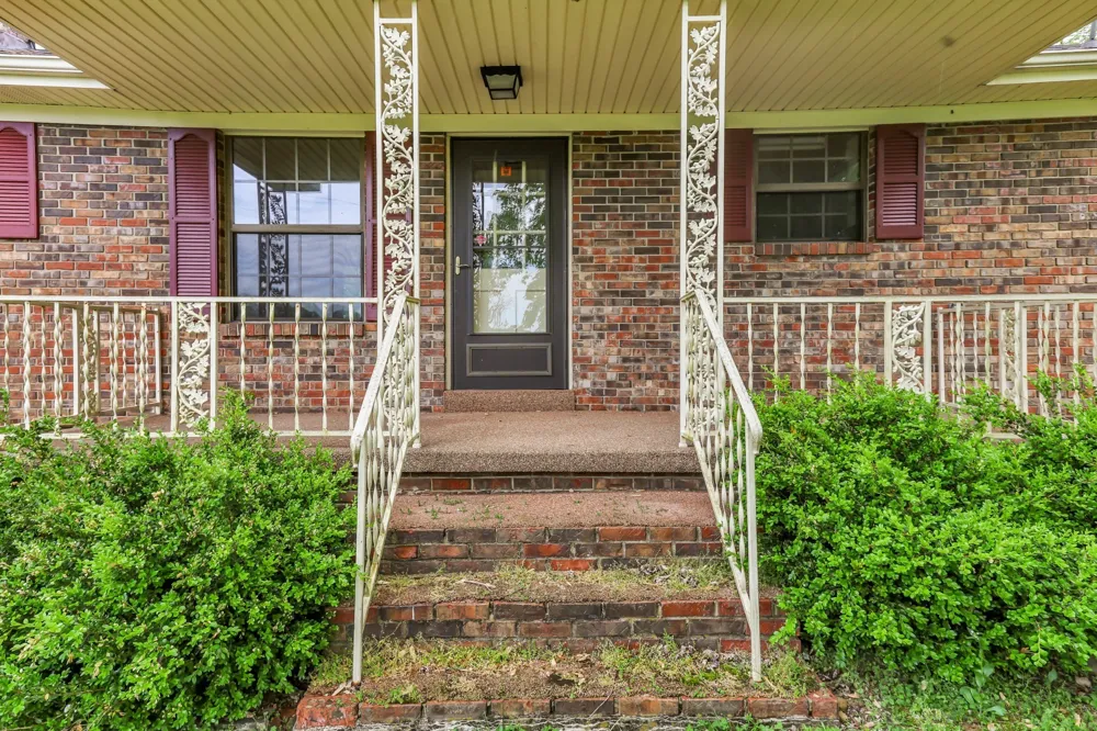 5245 Galen Rd Lafayette, TN 37083