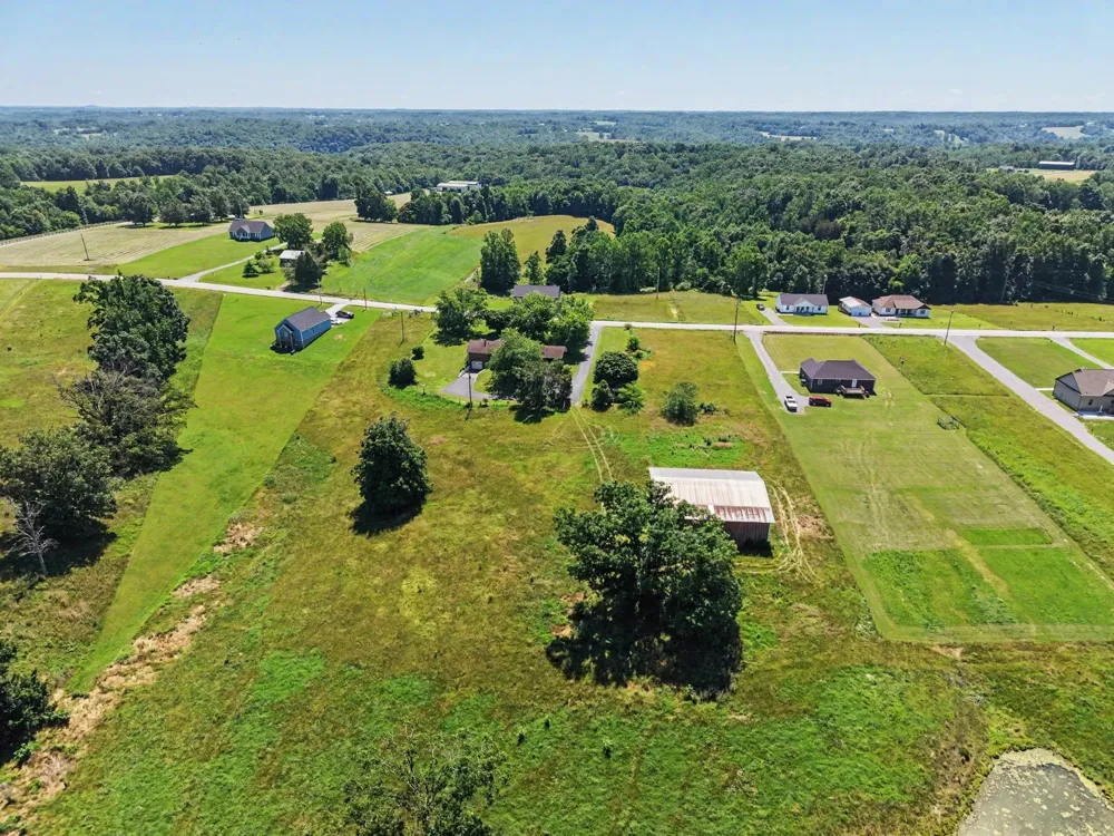 5245 Galen Rd Lafayette, TN 37083