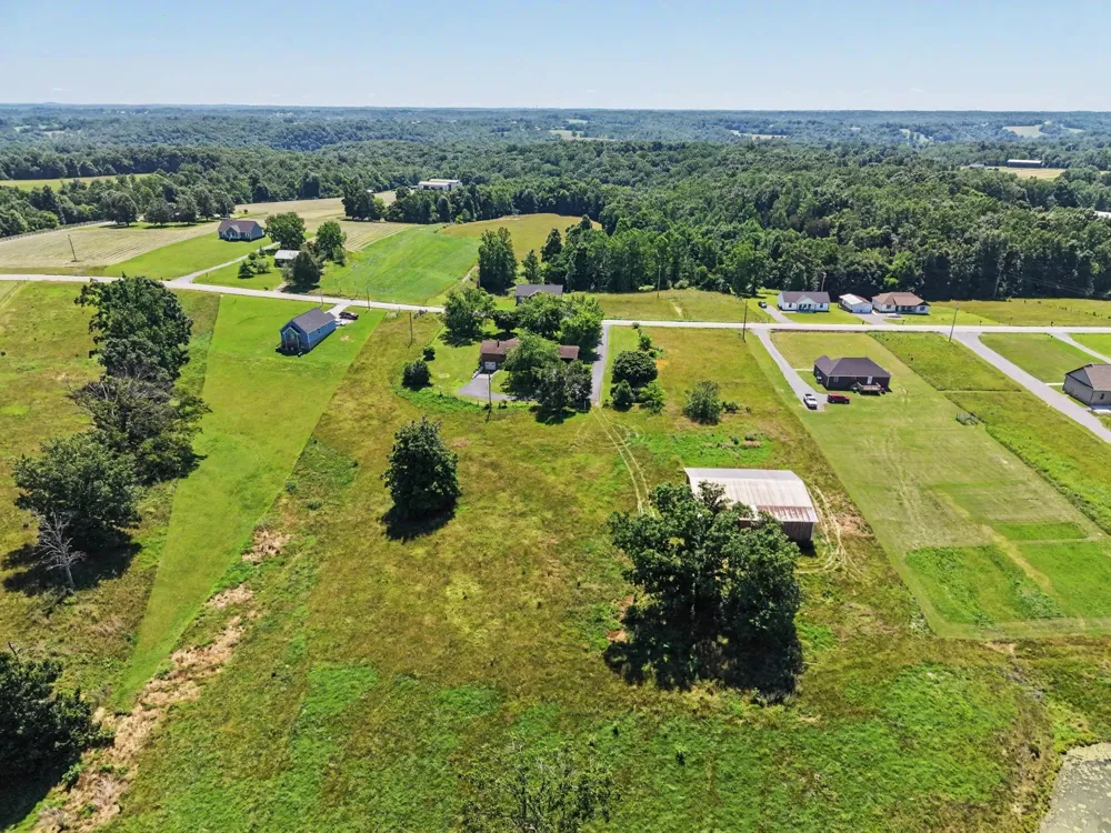 5245 Galen Rd Lafayette, TN 37083