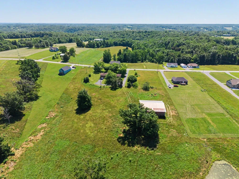 5245 Galen Rd Lafayette, TN 37083
