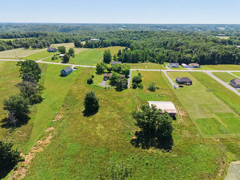 5245 Galen Rd Lafayette, TN 37083
