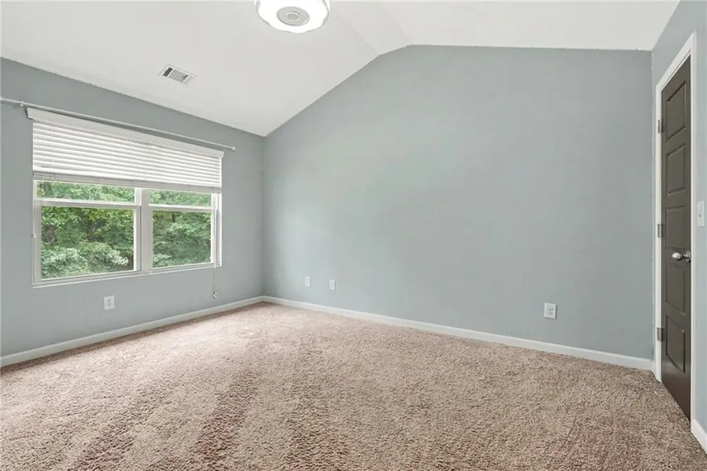 611 Little Bluestem Trail Hoschton, GA 30548