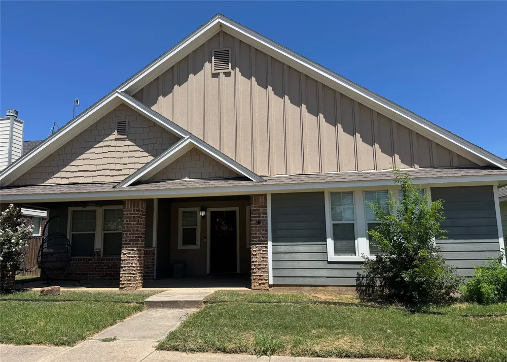 248 Lovers Path Drive Springtown, TX 76082