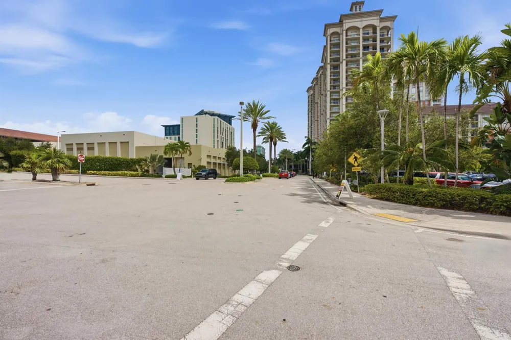 783 Street West Palm Beach, FL 33401