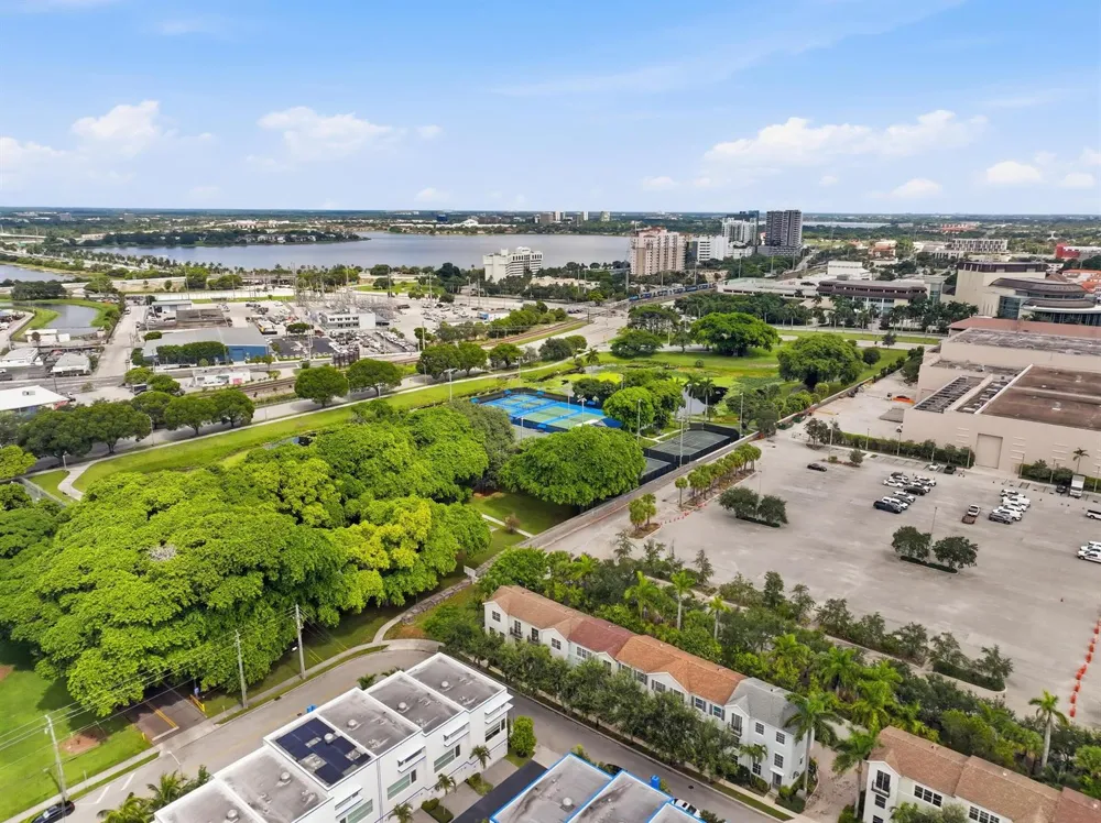 783 Street West Palm Beach, FL 33401