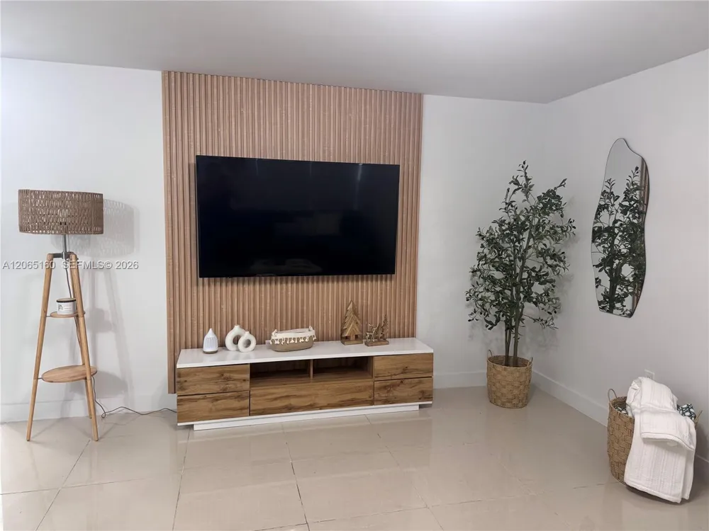 7904 West Dr #608 North Bay Village, FL 33141