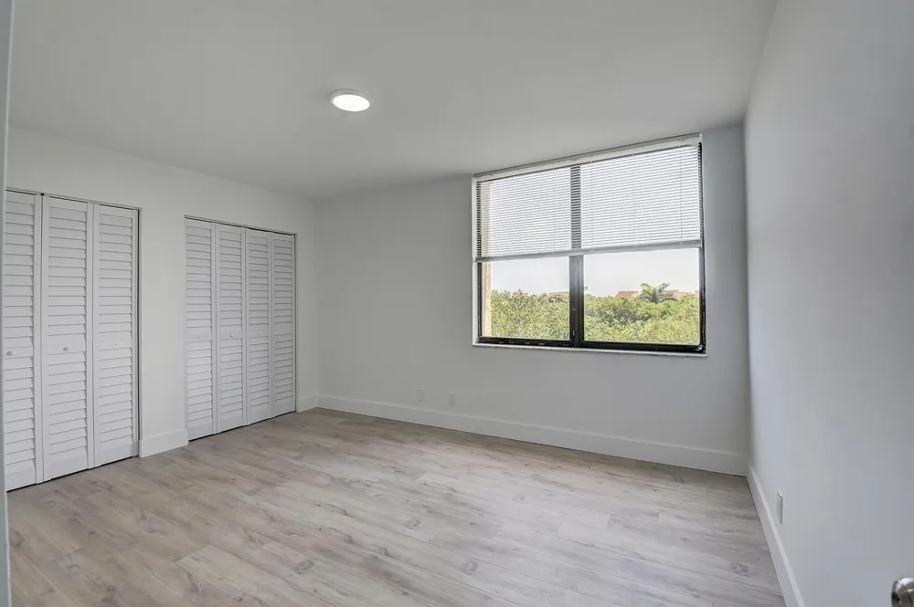 955 Egret Circle #501 Delray Beach, FL 33444