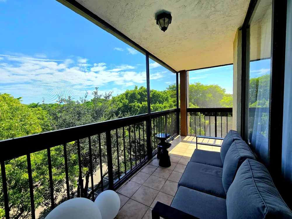 955 Egret Circle #501 Delray Beach, FL 33444