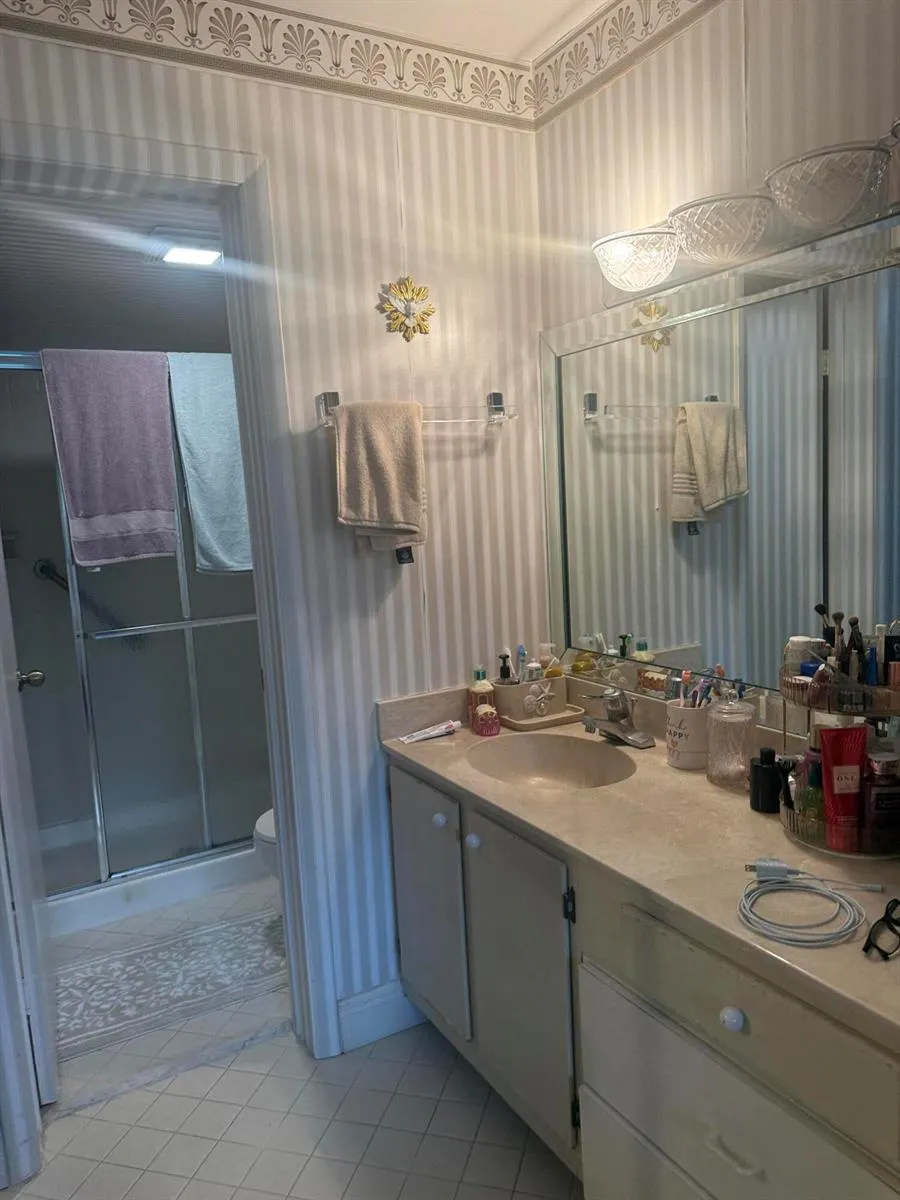 3100 NW 42nd Avenue #d Cape Coral, FL 33993