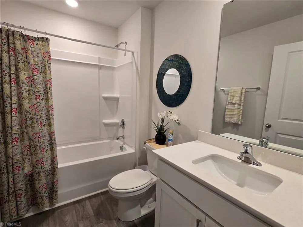 202 Alamos Avenue Lexington, NC 27295