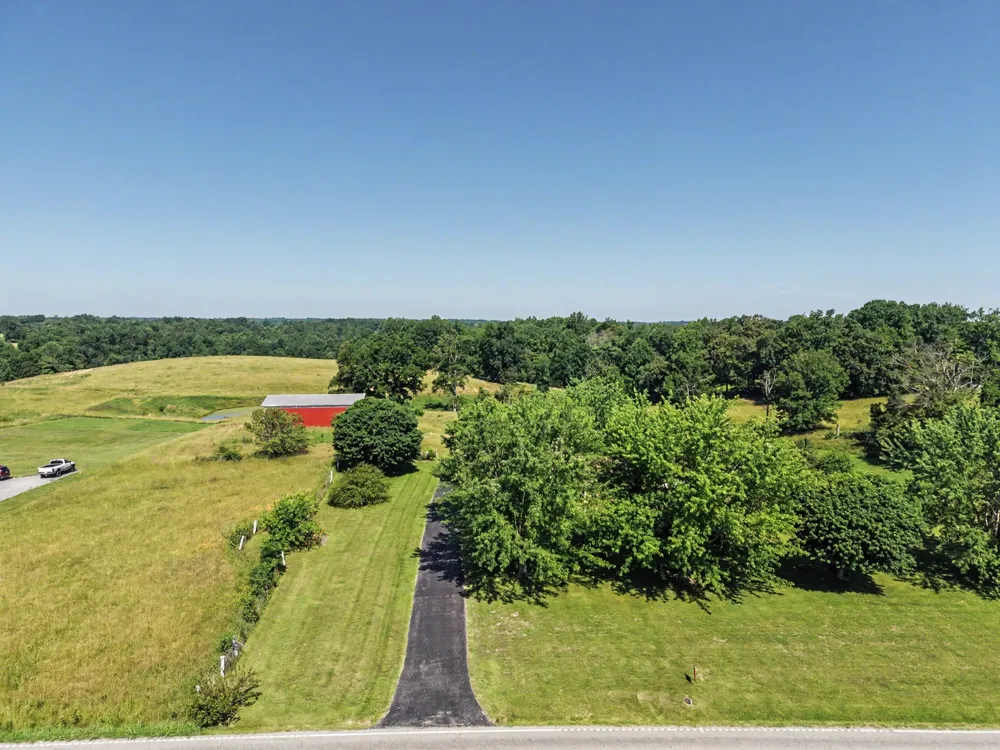 5223 Galen Rd Lafayette, TN 37083