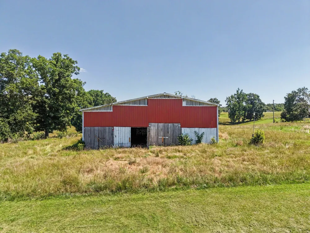 5223 Galen Rd Lafayette, TN 37083
