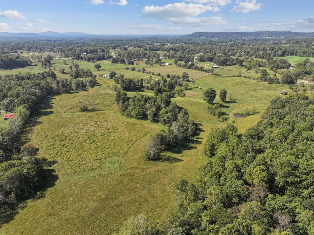515 Jericho Rd Quebeck, TN 38579