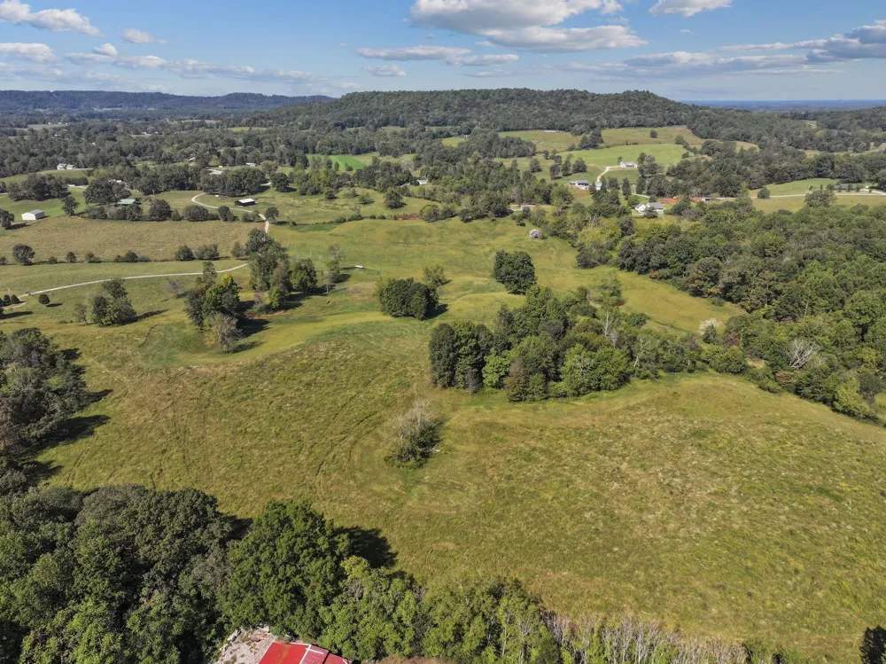 515 Jericho Rd Quebeck, TN 38579