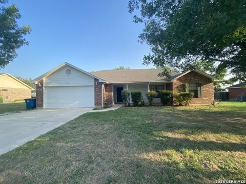 2712 WOODLAND DR
