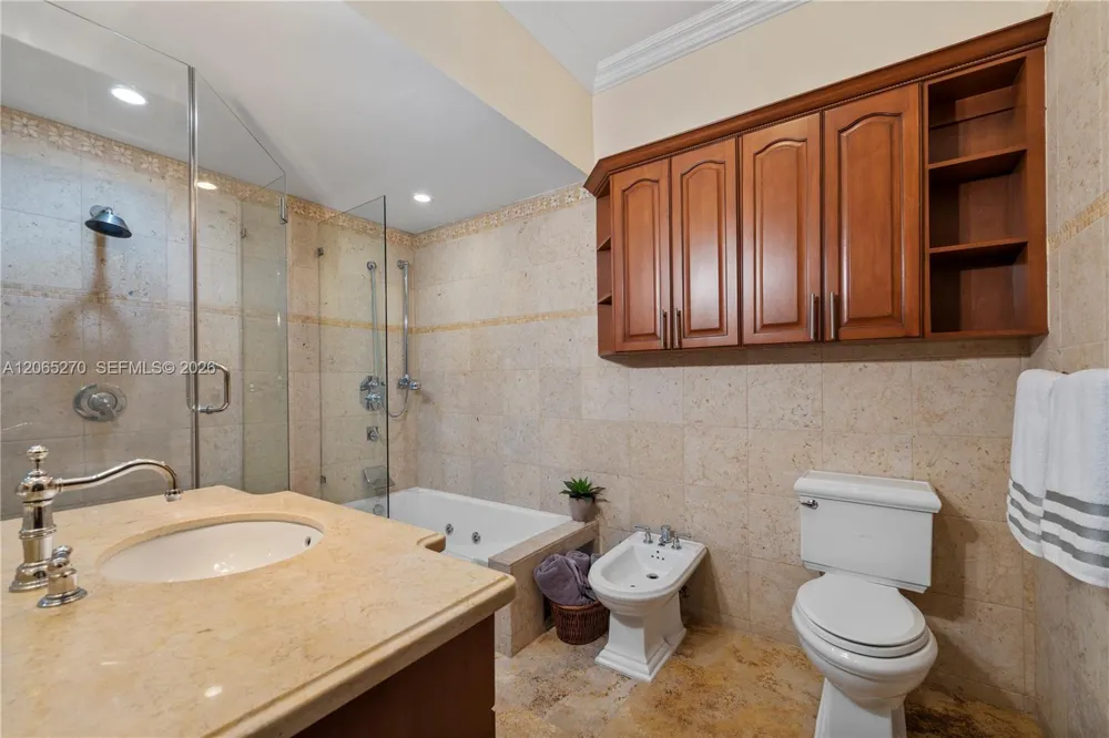 9245 SW 93rd Ave Miami, FL 33176
