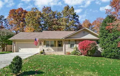 112 Lakewood Dr