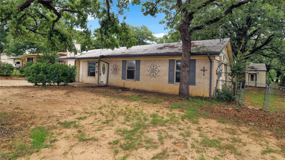 318 E Stark Road Seagoville, TX 75159