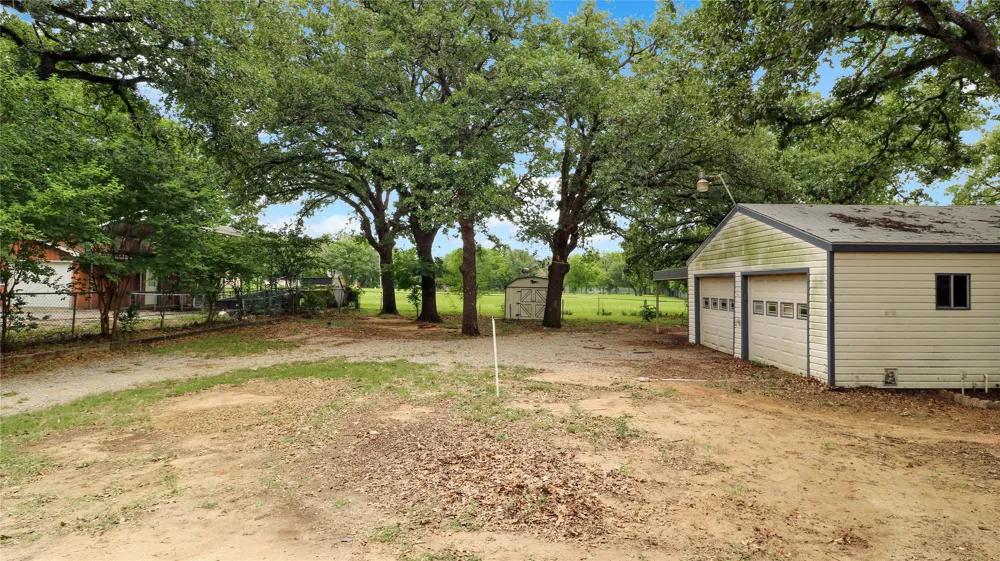 318 E Stark Road Seagoville, TX 75159