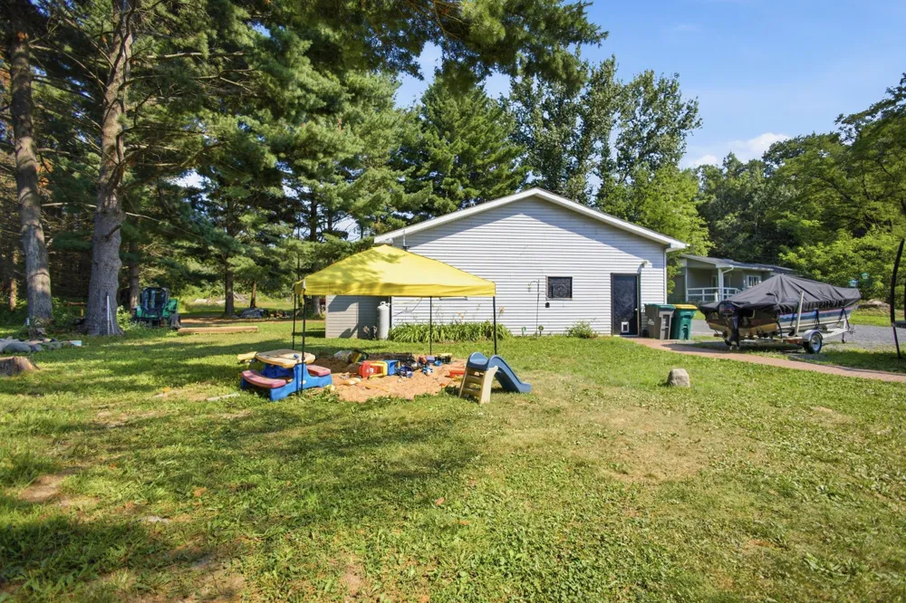 798 Horse Lake Lane Dresser, WI 54009