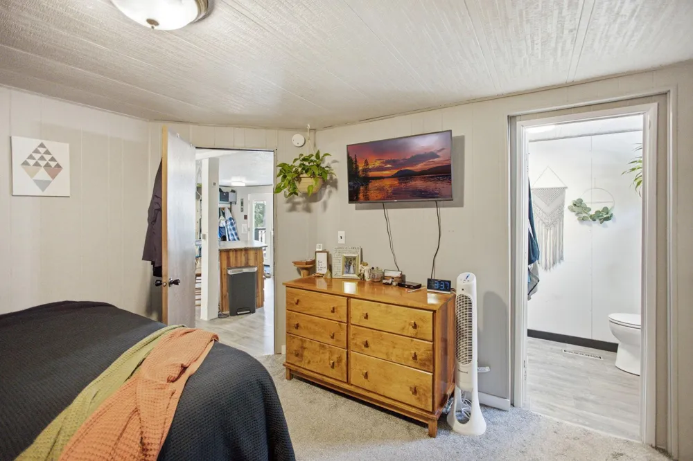 798 Horse Lake Lane Dresser, WI 54009