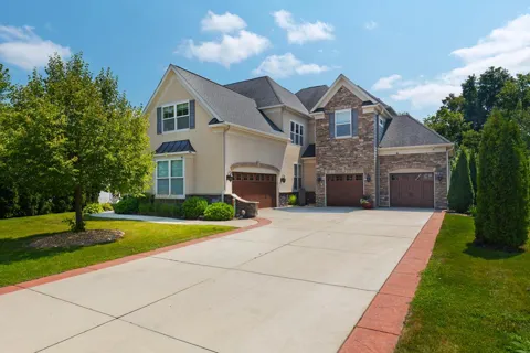 10033 Frederick Place