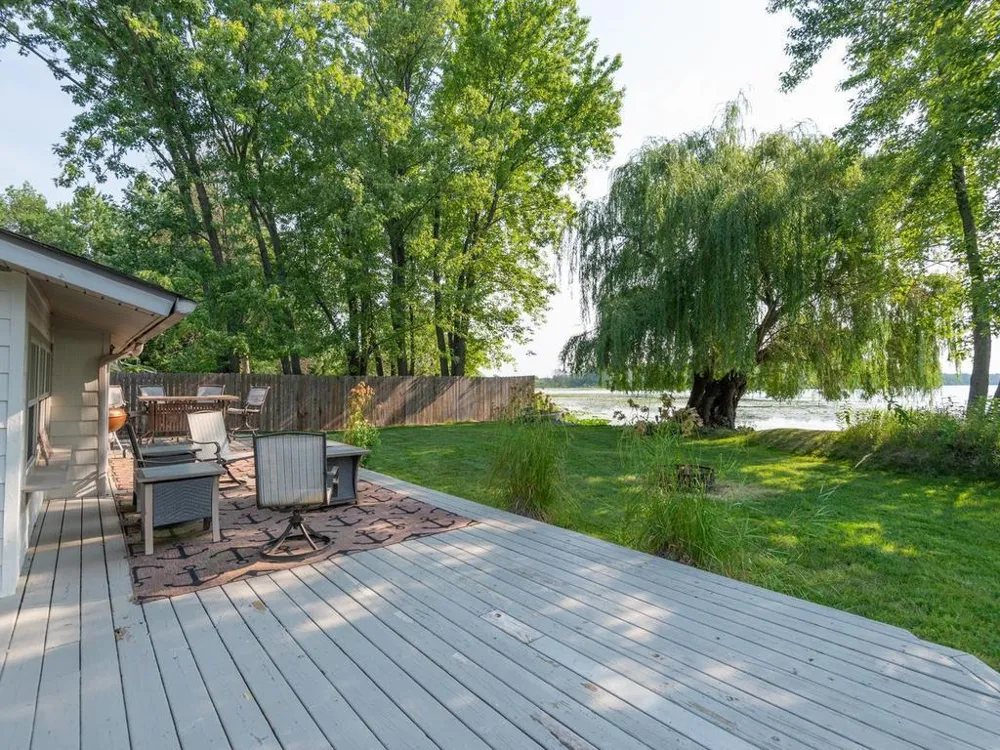 29729 Dahlia Street NW Isanti, MN 55040