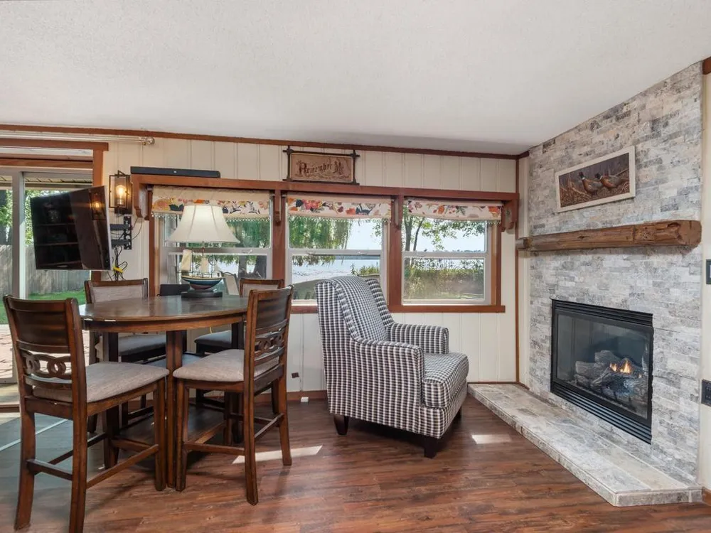 29729 Dahlia Street NW Isanti, MN 55040