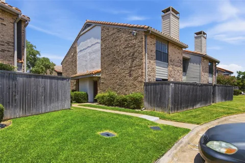 14800 Enterprise Drive #22D