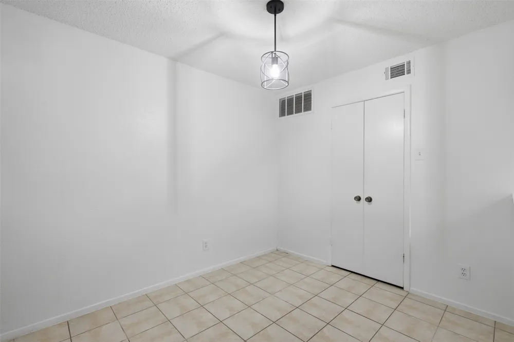 14800 Enterprise Drive #22D Farmers Branch, TX 75234