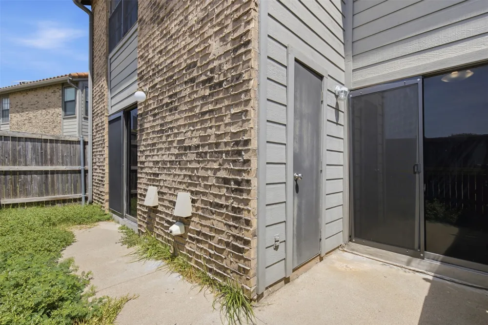 14800 Enterprise Drive #22D Farmers Branch, TX 75234