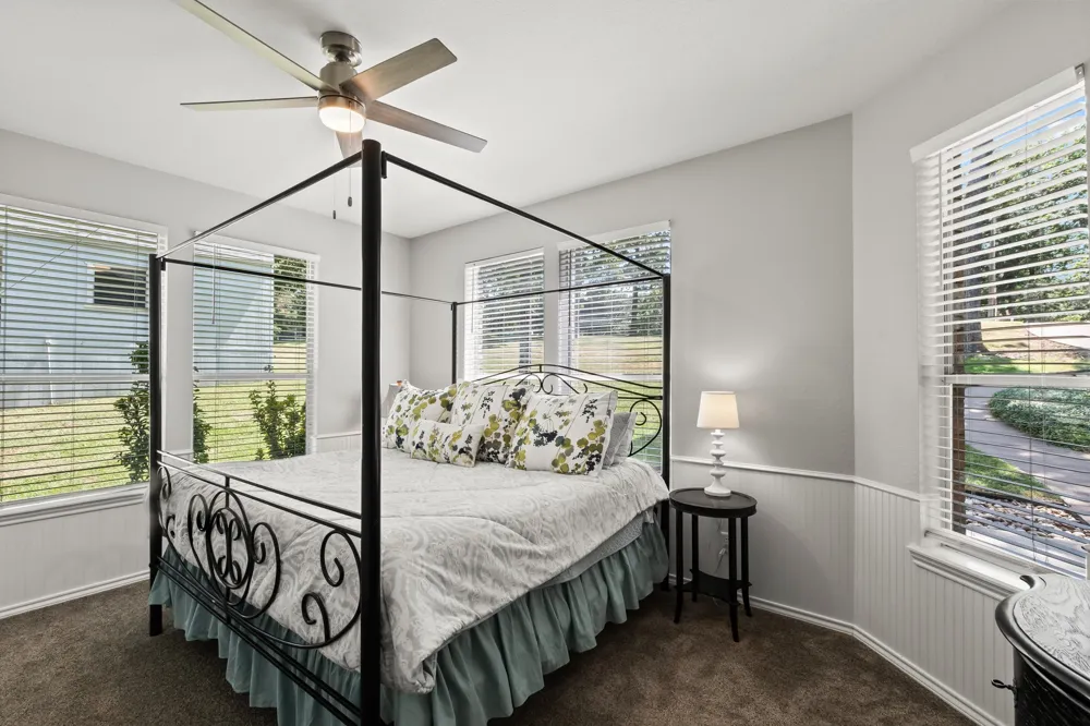 5366 Point LaVista Malakoff, TX 75148